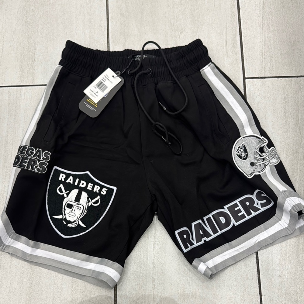 Pro Standard Black and Gray Raiders Athletic Shorts